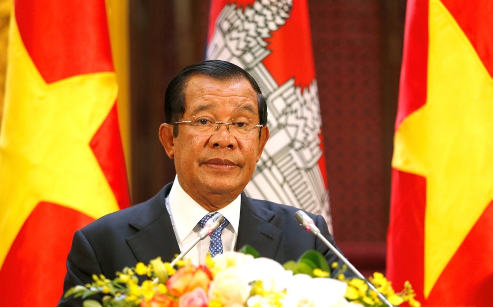 Cambodian Prime Minister Samdech Techo Hun Sen said that the kingdom will do its best to ensure the success of the 32nd SEA Games. — Reuters pic