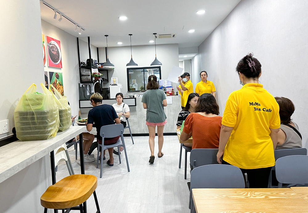 The dining space is small so it's not for people to linger and most people do takeaways.