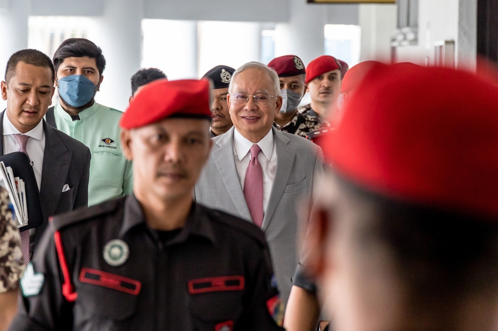 Jailed former prime minister Datuk Seri Najib Razak is pictured at the Kuala Lumpur Court Complex, in Kuala Lumpur April 17, 2023. — Picture by Firdaus Latif