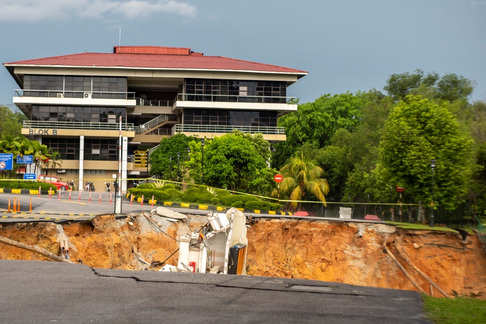 File picture shows the landslide in front of the Malaysian Anti-Corruption Academy (Maca) and Malaysian Institute of Integrity (IIM) at Persiaran Tuanku Syed Sirajuddin, April 25, 2023. — Picture by Shafwan Zaidon