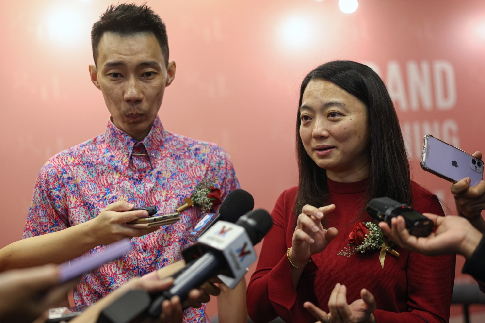 Segambut member of parliament Hannah Yeoh wanted DBKL to ensure reports and complaints regarding soil erosion incidents to be investigated seriously. — Bernama pic