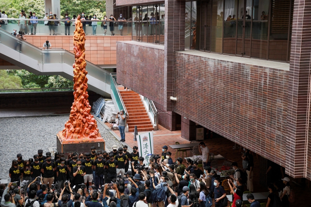 La estatua fue incautada por la policía de Hong Kong en una investigación sobre subversión.