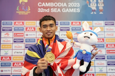 SEA Games: Malaysia’s Andre defends triple jump gold despite just ...