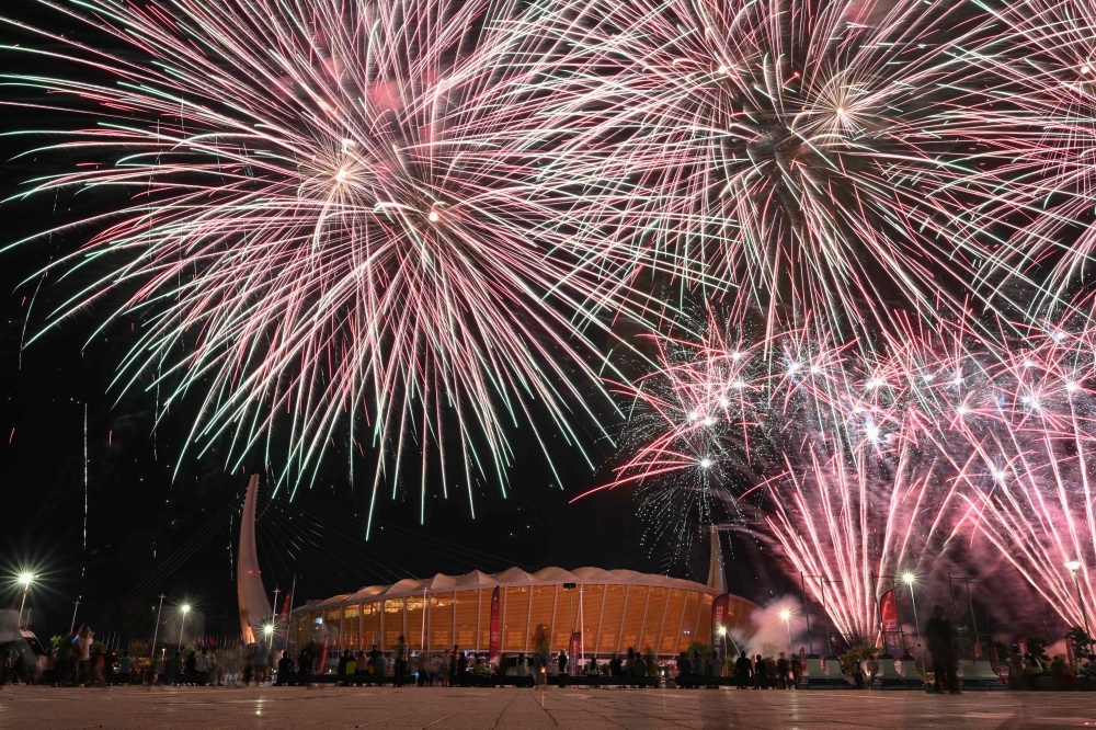 Fireworks exploding during the closing ceremony of the 32nd South-east Asian Games (SEA Games) at the Morodok Techo National Stadium in Phnom Penh May 17, 2023. — AFP pic