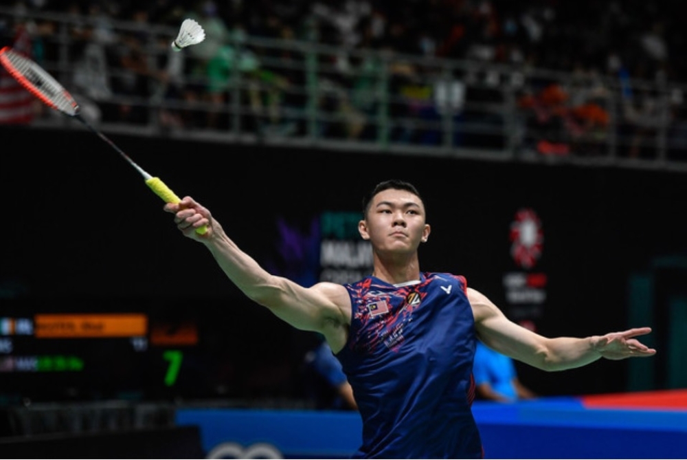 Lee Zii Jia has picked former top Malaysian shuttler Wong Tat Meng as the new Coaching Director for Team LZJ in order to qualify for the 2024 Paris Olympics. — Bernama file pic