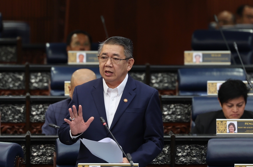 Domestic Trade and Cost of Living Minister Datuk Seri Salahuddin Ayub says two local sugar producers have obtained permission to produce and sell refined white sugar at prices uncontrolled by the government starting today. ― Bernama pic