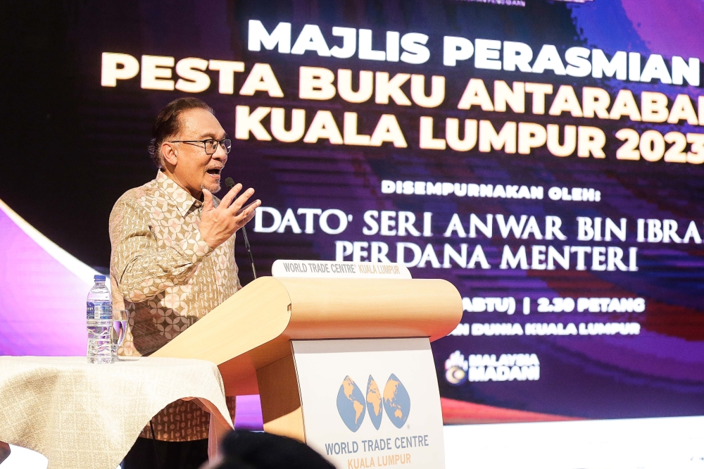 Prime Minister Datuk Seri Anwar Ibrahim delivers his speech during the launch of the Kuala Lumpur International Book Festival at Putra World Trade Centre, Kuala Lumpur May 27, 2023. — Picture by Sayuti Zainudin