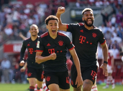 Bayern win Bundesliga with last-gasp goal in dramatic season finale