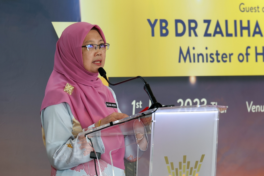 Health Minister Dr Zaliha Mustafa said her ministry is taking a heedful approach before making any announcement, taking into account that Malaysia is still designated under local areas of infection until the end of this month. ― Bernama pic