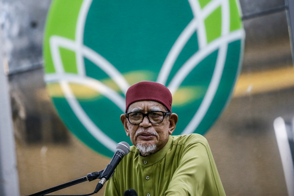 PAS president Tan Sri Abdul Hadi Awang doubled down on his recent racial remarks by insisting that only Malay-Muslims should lead, rule and administer a pluralistic society that includes non-Muslims. — Picture by Hari Anggara