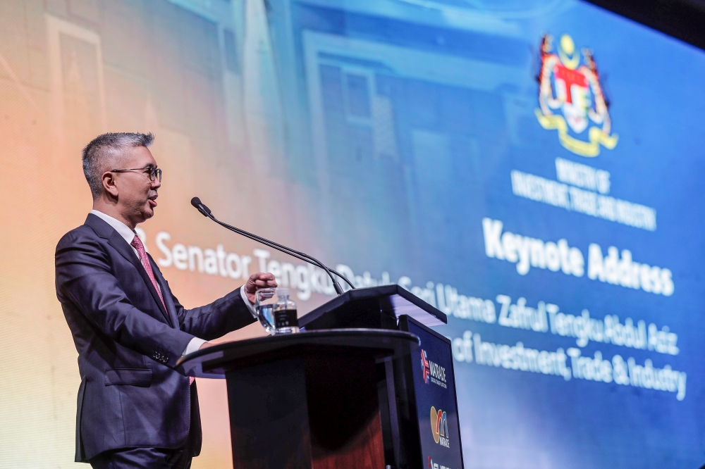 Datuk Seri Tengku Zafrul Abdul Aziz said the task force will involve Miti and Malaysia External Trade Development Corporation (Matrade), along with MTI, Infocomm Media Development Authority of Singapore and the Monetary Authority of Singapore. — Bernama pic  