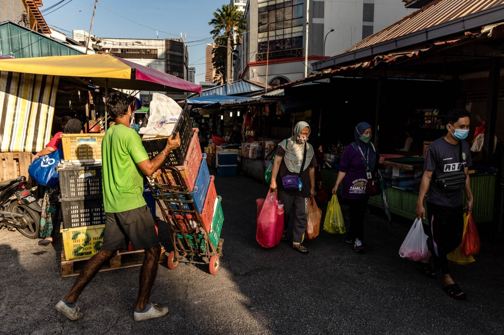 According to the World Bank’s High-Frequency (HiFy) Phone Survey 2023, almost 70 per cent of lower-income households in Malaysia self-assessed as having insufficient financial resources to cover their monthly necessities, and more than 60 per cent of these households reported having no savings. — Picture by Firdaus Latif