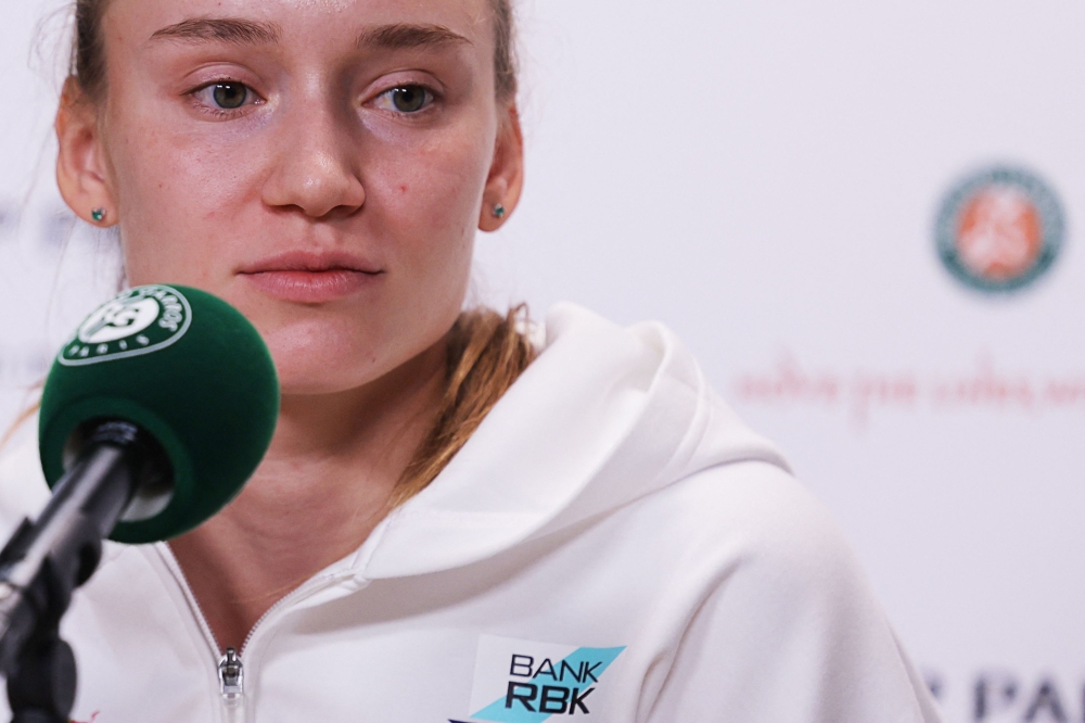 Elena Rybakina (pic) opens her defence against 49th-ranked American Shelby Rogers and will be looking to match Serena Williams — who won her sixth and seventh Wimbledon titles in 2015 and 2016. — AFP pic