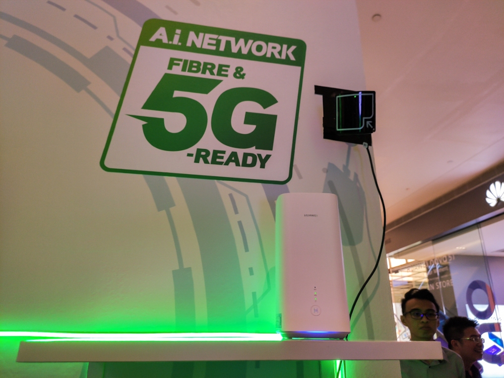 The 5G access agreement will be signed after obtaining shareholders’ approval at an EGM that will take place in the third quarter of 2023. — SoyaCincau pic