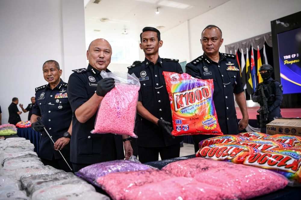 KL Police Score Major Drug Bust, Arrest Three, Seize Drugs Worth More ...