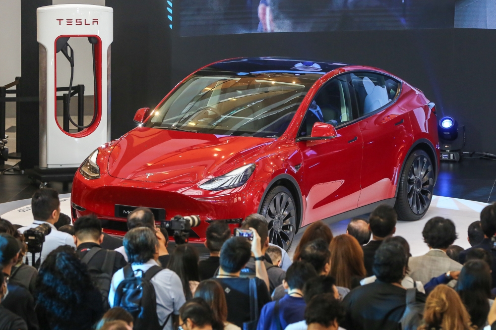 Tesla today unveiled its Model Y at Pavilion Kuala Lumpur for the first time in Malaysia. — Pictures by Yusof Mat Isa