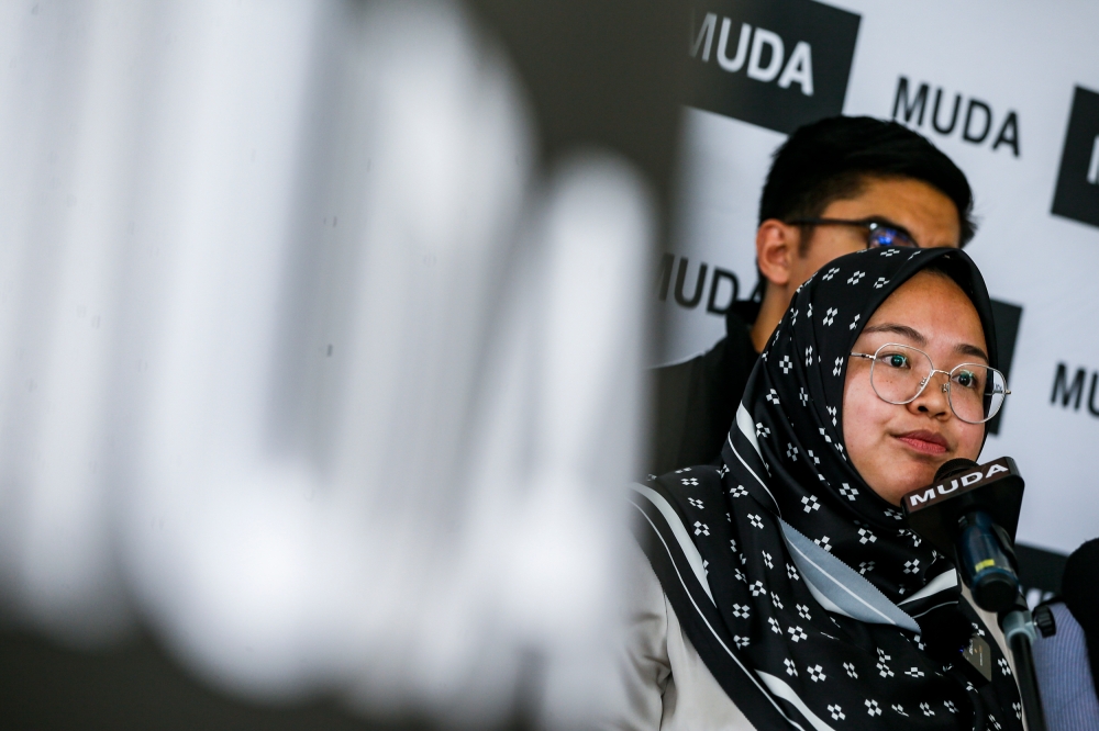 Muda deputy president Amira Aisya Abd Aziz said despite the Madani government’s talk of a clean administration, the party kept seeing election offences with promises of awards, monetary gains and positions in return for votes. — Picture by Hari Anggara