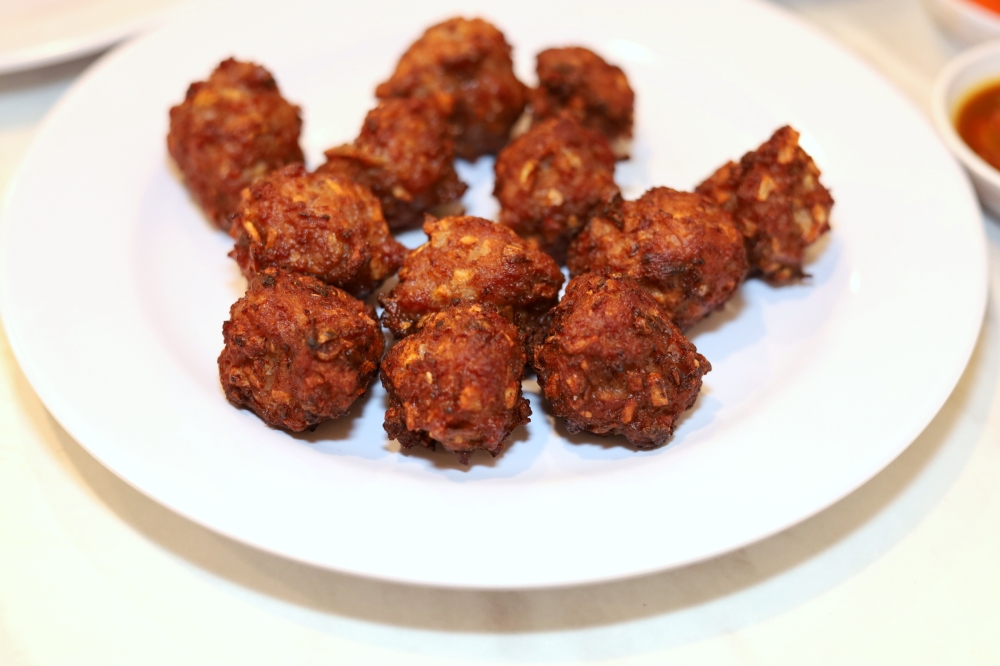 The Penang Hokkien Handmade Pork Balls are addictive.