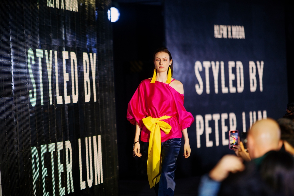 Styled by Peter Lum presented easy-to-wear yet nonchalantly elegant apparel for the contemporary woman. — Picture courtesy of KLFW