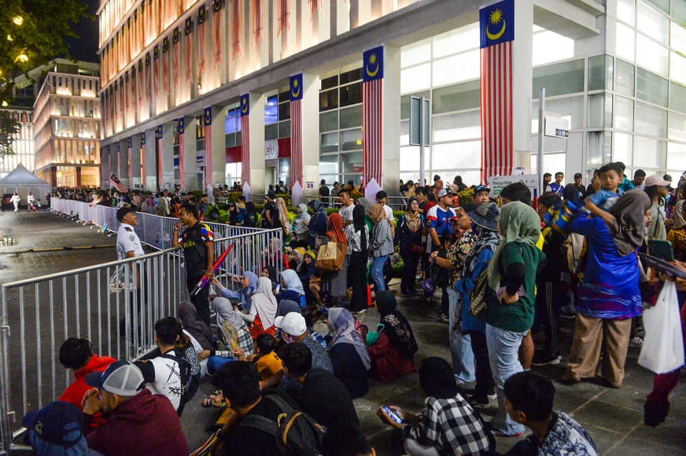 People attend the Merdeka Day celebration in Putrajaya August 31, 2023. ― Picture by Miera Zulyana