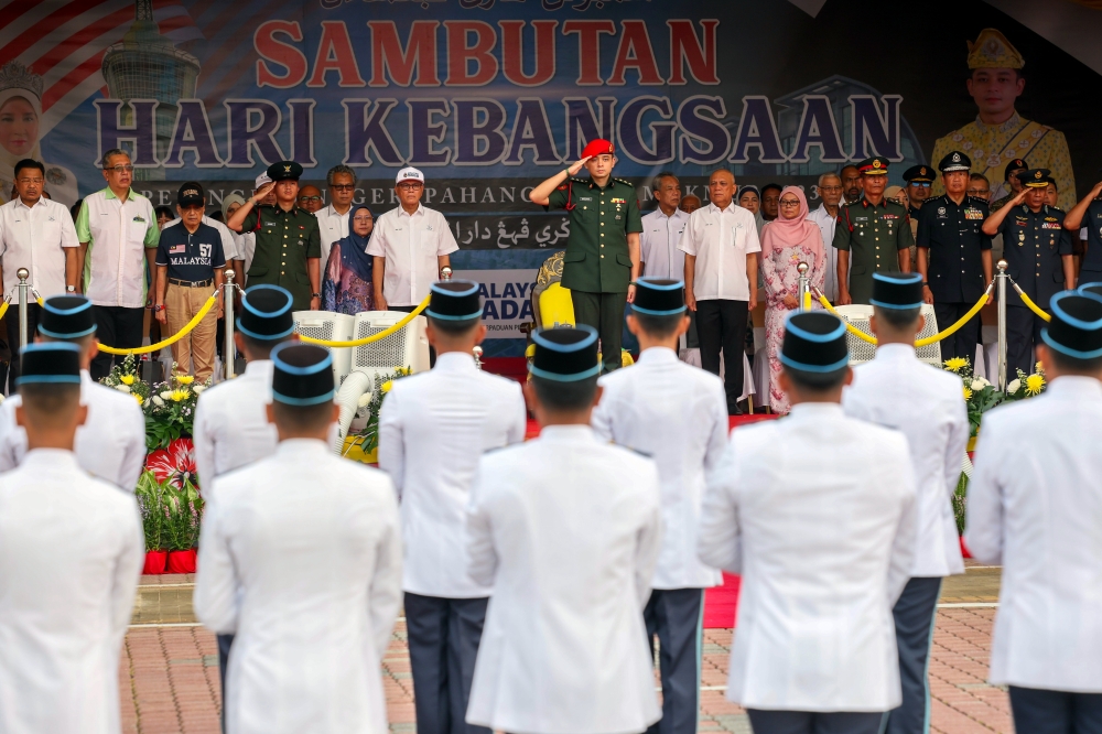 Pahang Regent Tengku Hassanal Ibrahim Alam Shah Al-Sultan Abdullah Ri’ayatuddin Al-Mustafa Billah Shah at the state-level 2023 National Day celebration in Pahang. — Bernama pic 