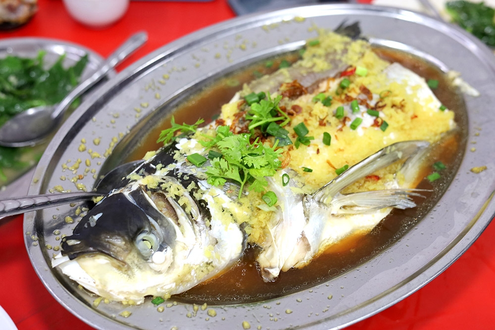 The crowd favourite is their steamed fish like this Song fish head prepared with their signature ginger and soy sauce.