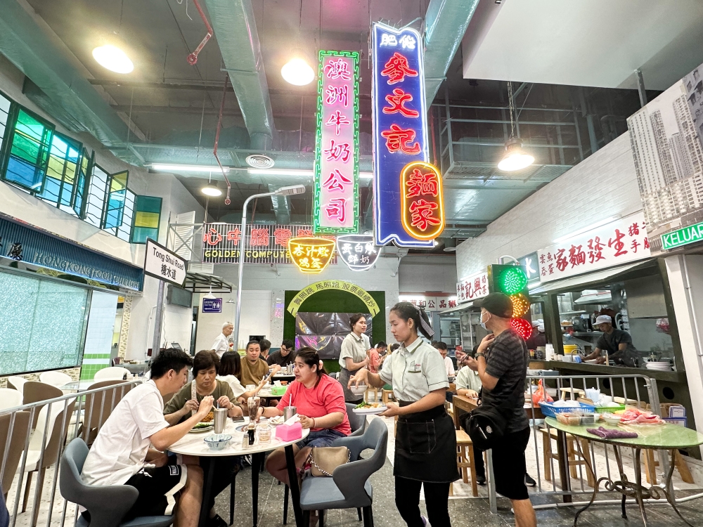 Neon signs give you a Hong Kong vibe.