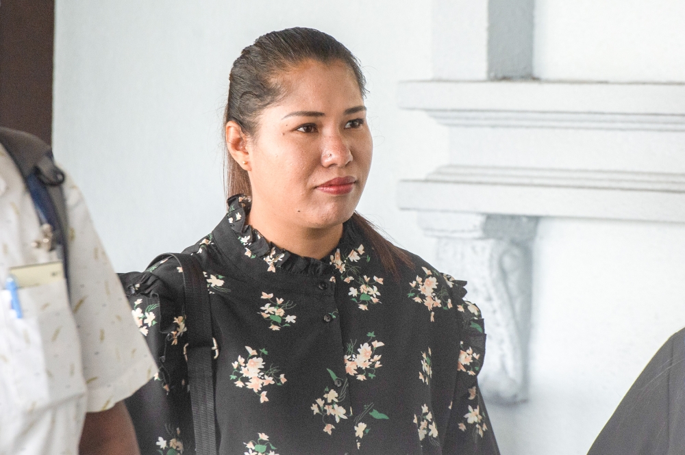 Loh Siew Hong is pictured at the Kuala Lumpur High Court Complex September 27, 2023. — Picture by Shafwan Zaidon