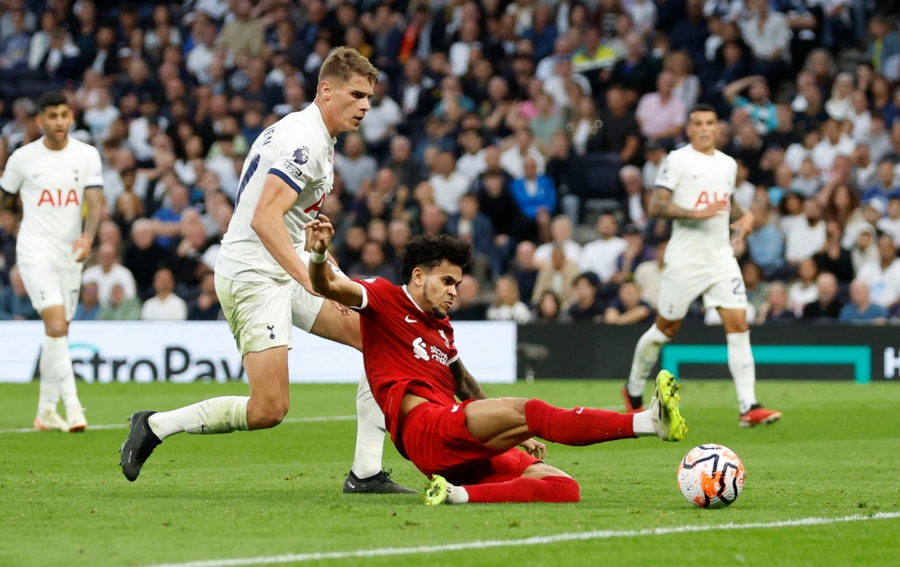 Liverpool emite nota oficial após erro assumido pela arbitragem na