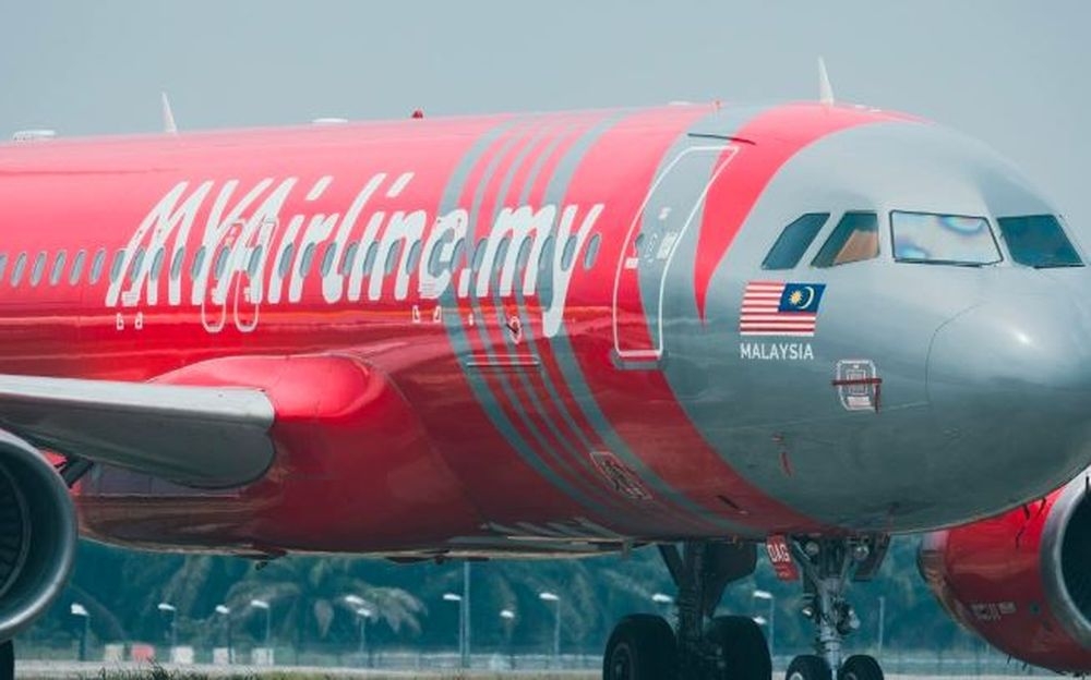 Malaysian Aviation Commission (Mavcom) has assured affected passengers of MYAirline, which stopped its services abruptly yesterday, that the airline will be dealt with accordingly, said Sarawak transport minister Datuk Sri Lee Kim Shin. — Bernama pic