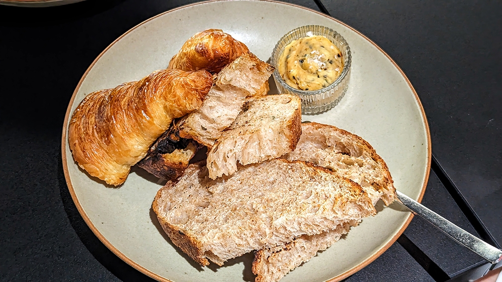 What do you eat at The Bread Bar? Well, bread, of course.