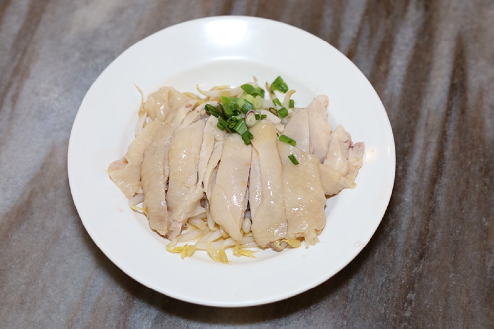 The poached chicken is sublime here with soft, moist meat and silky skin