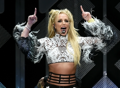 Britney Spears set to hit bestseller list with tell-all memoir