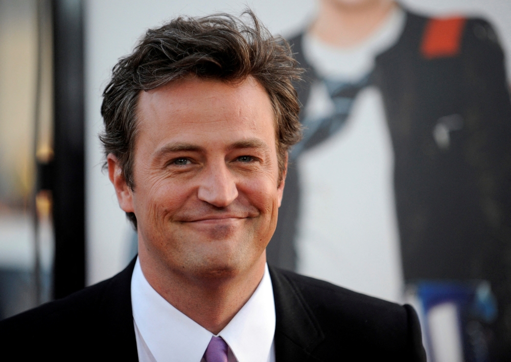 Shock over the sudden death of ‘Friends’ star Matthew Perry rippled through Hollywood and beyond Sunday, as the beloved sitcom’s creators paid tribute to the actor and fans gathered outside the New York apartment building featured on the show. — Reuters pic