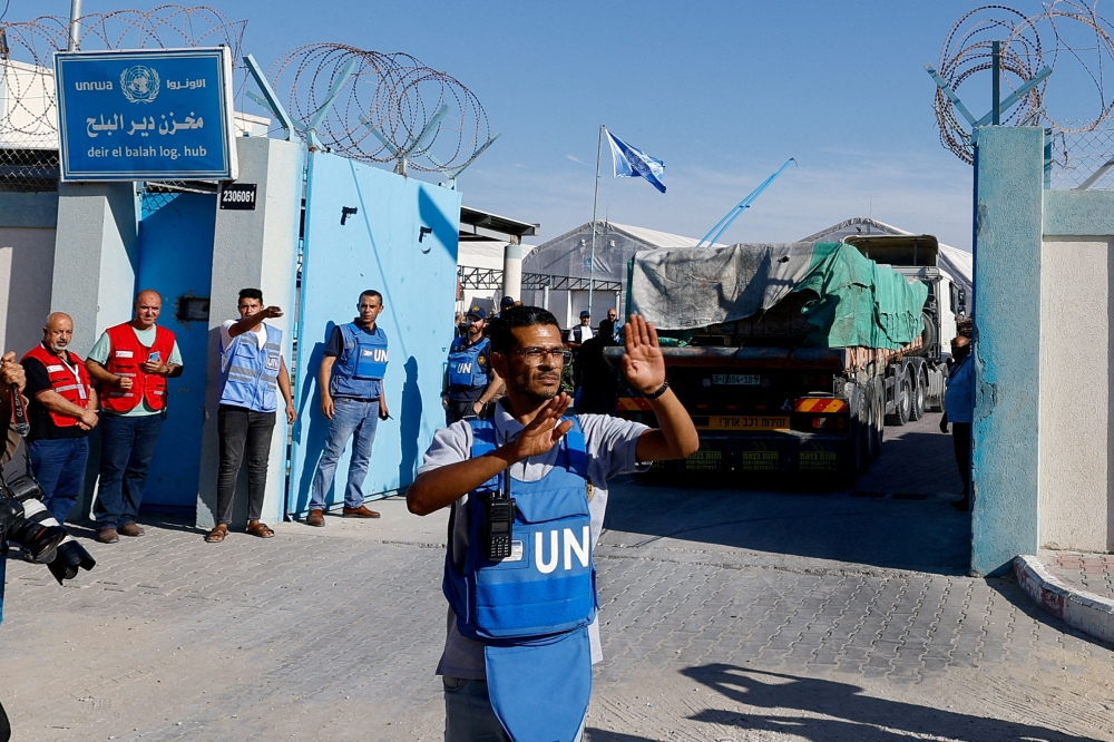 More than one border crossing was needed to deliver aid to the besieged Gaza Strip and Kerem Shalom controlled by Israel is the only one equipped to take enough trucks, the United Nations said yesterday. — Reuters pic