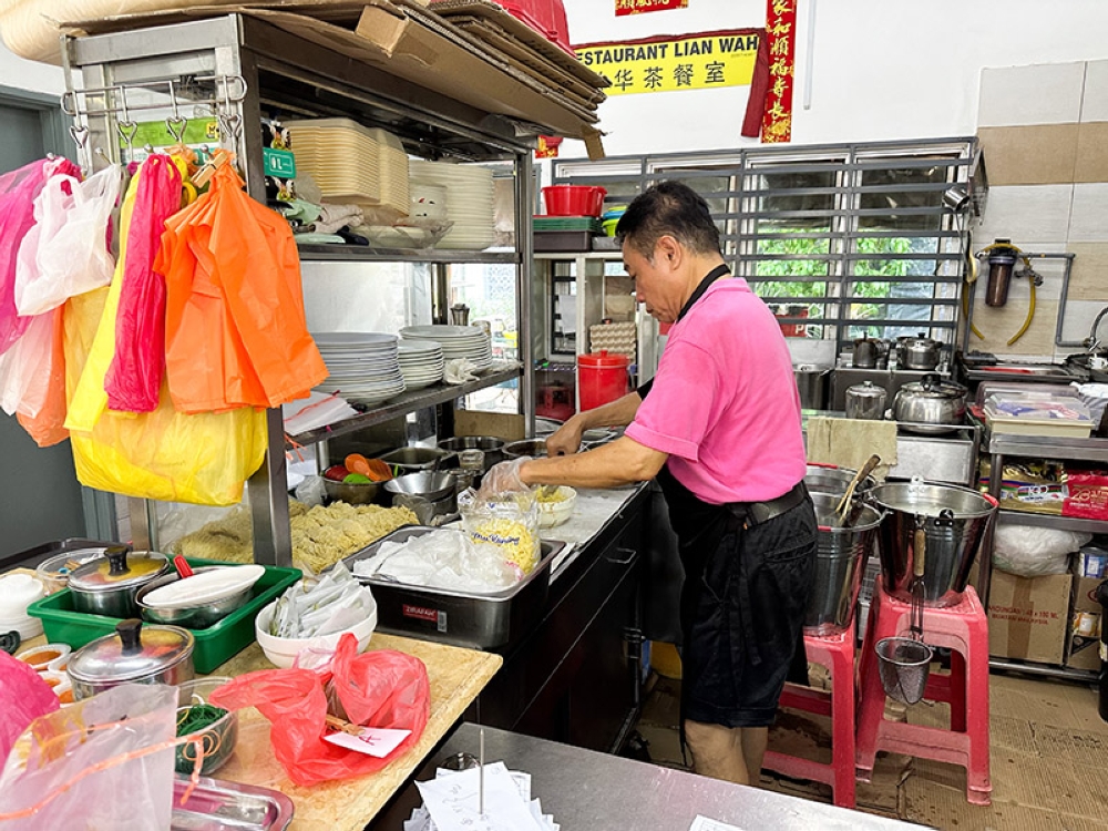 Inside the shop lot, you can spy their signage and preparations for the 'wantan mee'