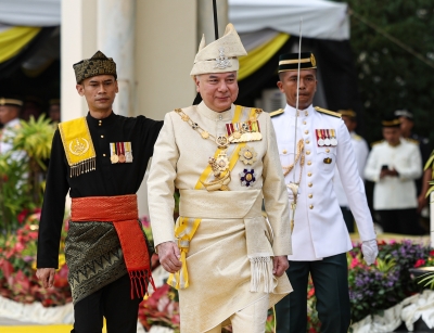 Sultan Nazrin graces Perak investiture ceremony | Malay Mail