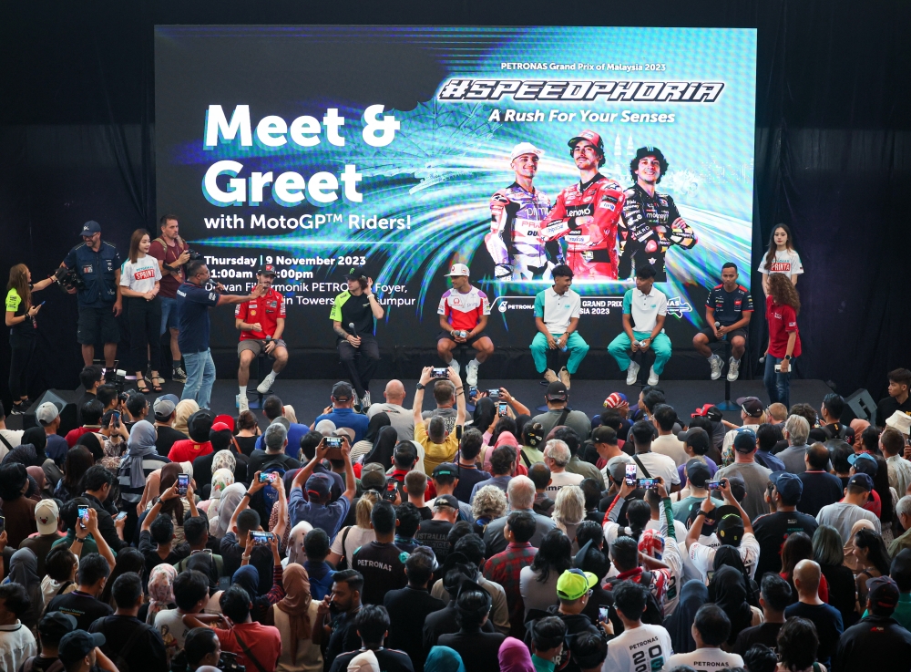 (Seated, from left) MotoGP riders Ducati Lenovo Team rider Francesco Bagnaia, Prima Pramac Racing rider Jorge Martin, Mooney VR46 Racing Team rider Marco Bezzecchi as well as Malaysian MotoGP riders Azroy Hakeem Anuar, Syarifuddin Azman, also known as Damok, and Helmi Azman attend the meet and greet session at the Petronas Philharmonic Hall in Kuala Lumpur November 9, 2023. — Bernama pic