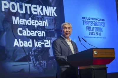 Zahid laughs off Perikatan bid to bill Kemaman poll as ‘referendum’ on unity govt