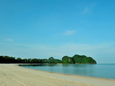 Body of man believed to have drowned at Tanjung Rhu beach in Langkawi found