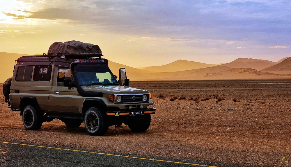 Because of their deep interest in travelling, Zuraina Ismail and Iyra Azhari challenged themselves by driving four-wheel drive (4WD) in Africa, the second largest continent in the world. — Bernama pic 