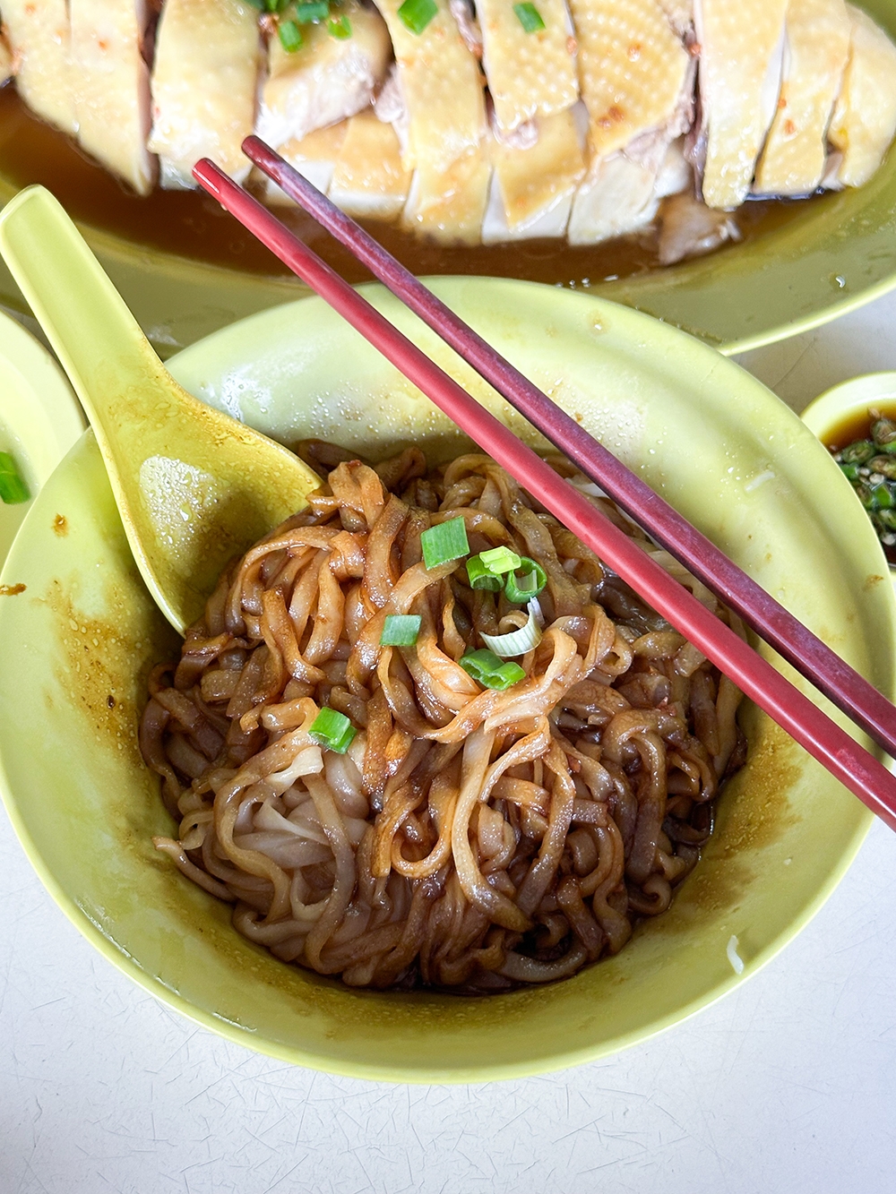 If you prefer dry noodles, the 'hor fun' is tossed with a dark soy sauce that is slightly sweet