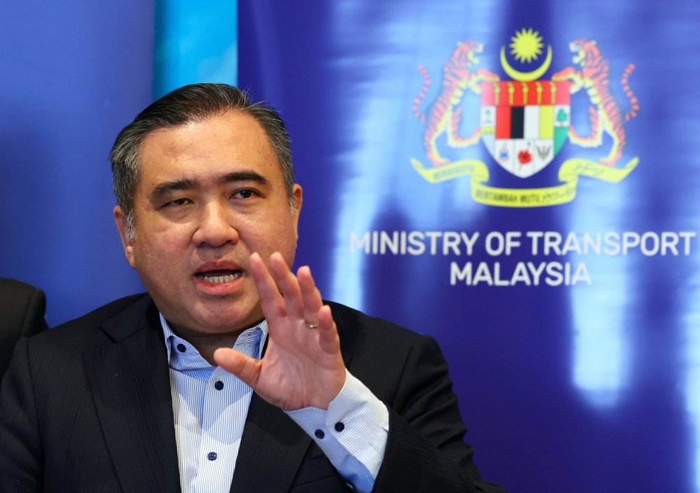 Transport Minister Anthony Loke said Malaysia and China play an important role as logistics hubs for each other and other Asean countries. He said said Chongqing is not only interested in Malaysian durians but also Malaysian palm oil to be used as edible oil for health and food purposes. — Bernama pic 