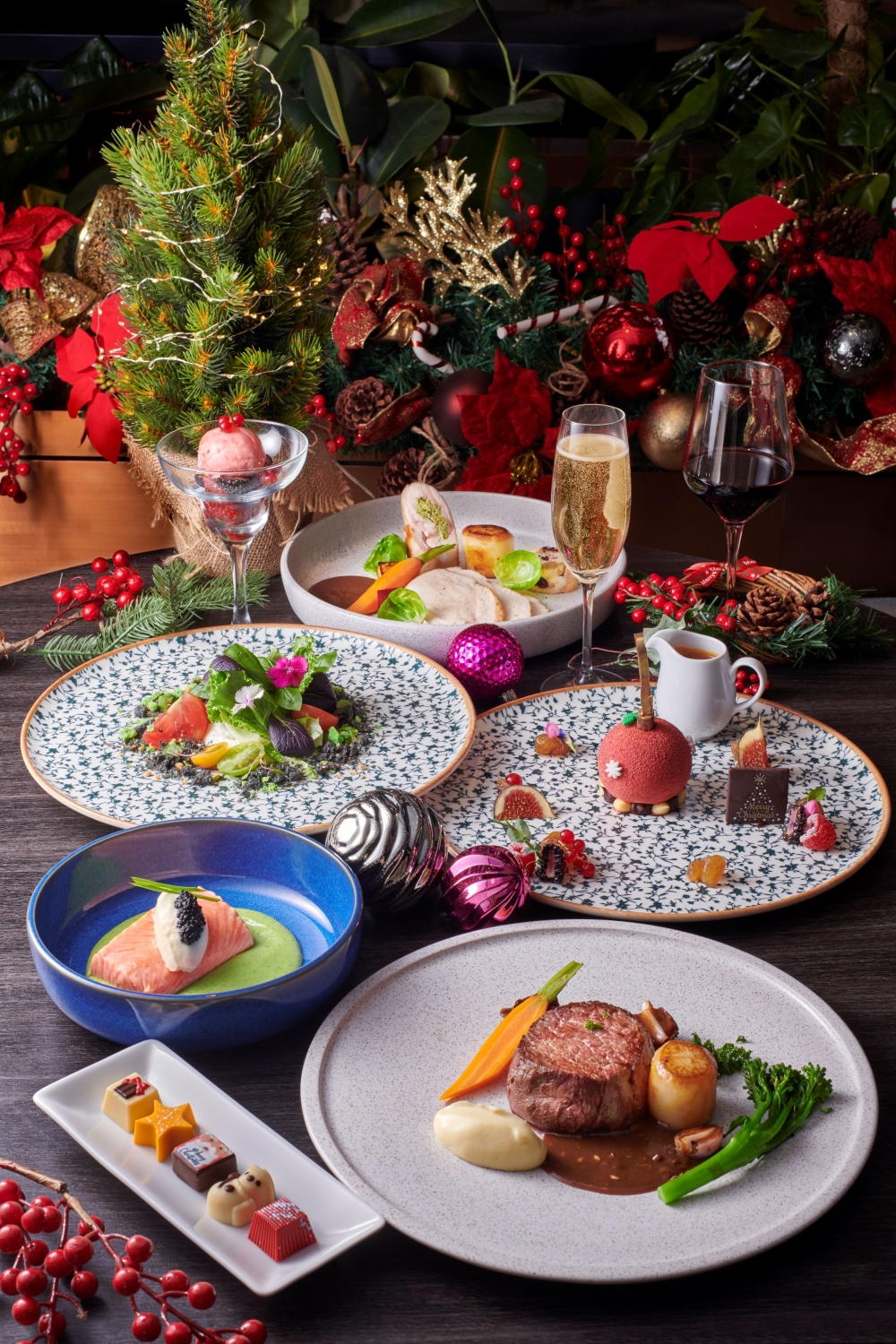 Elevate your Christmas eve experience with six-course Noel Dinner at Pacific Lounge. —  Picture courtesy of Pan Pacific Serviced Suites KL