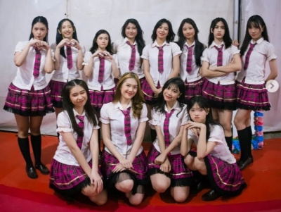 Japan’s biggest girl group AKB48 launches new Malaysian sister group — KLP48 (VIDEO)