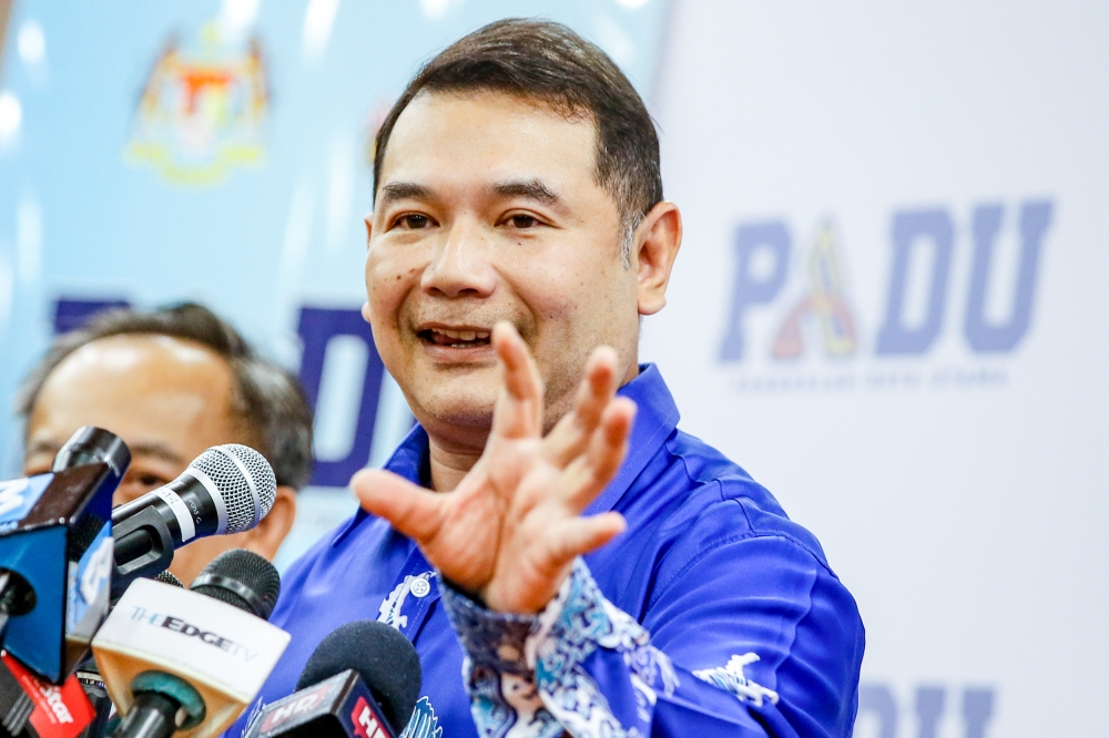 Economy Minister Rafizi Ramli said the digital database aims to provide a more targeted and accurate socioeconomic measurement for determining eligibility and distribution of aid and subsidies. — Picture by Hari Anggara