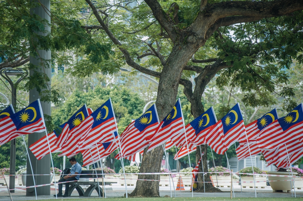 According to a recent investigation by Nature, Malaysia is ranked sixth among the ‘World’s Top Ten Retraction Nations’, with a retraction rate of 17.2 per 10,000 published research papers. ― Picture by Shafwan Zaidon