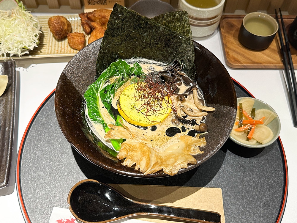 Bend your mind to accept the Black Sesame Ramen as it's a savoury walnut mylk and black sesame paste combination but not a sweet 'tong sui'.