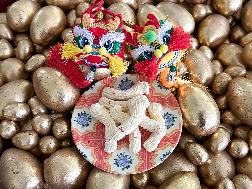 Bakeri Joy's dragon cookies are milkier with a slightly toasted flavour