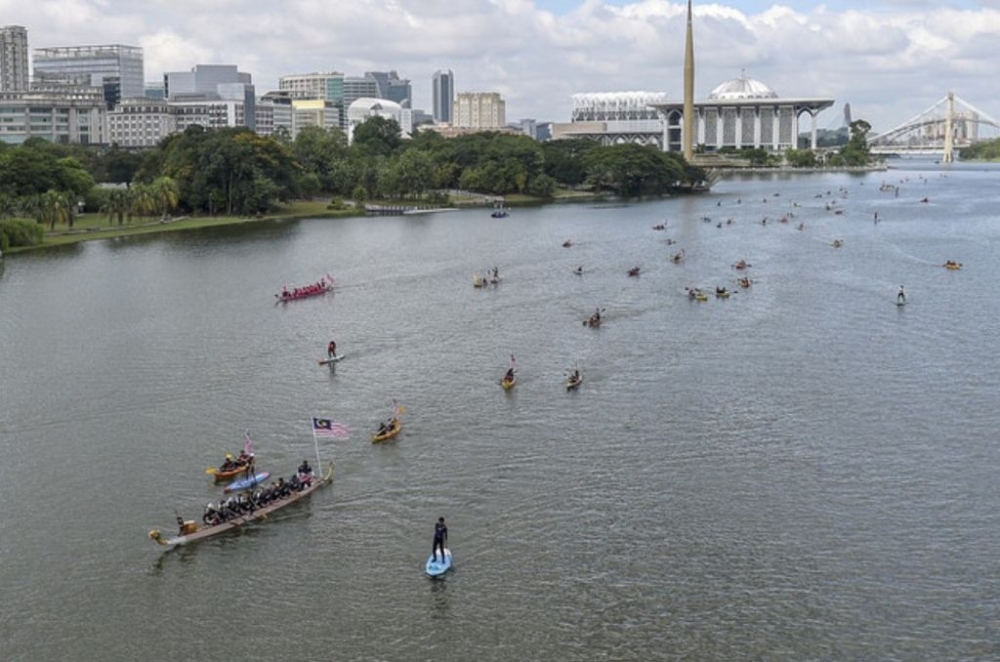 The inaugural Putrajaya Lake Lantern Festival 2024 is expected to attract over 1.5 million visitors. — Bernama pic